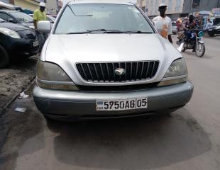Vente d'une Toyota Harrier 3.0